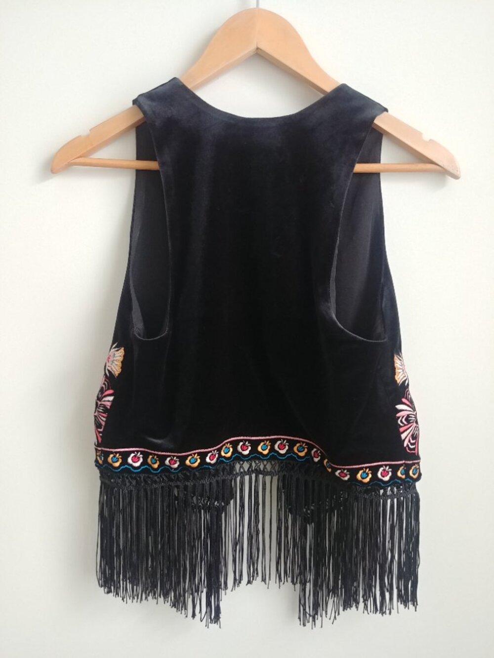 Forever 21 Small black velvet embroidered vest with long tassel fringe - Picture 3 of 15